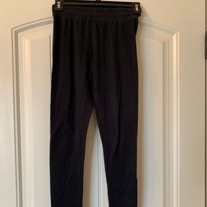 Black leggings